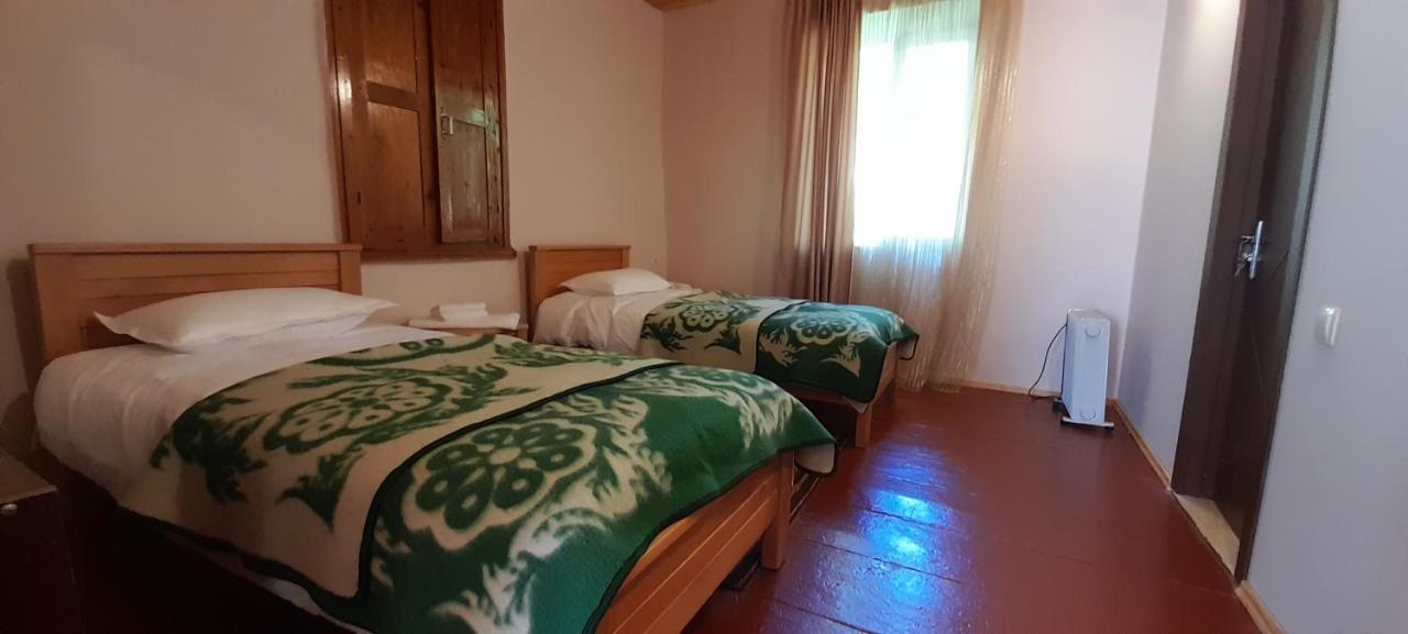 Guest House Lekhtagi Mestia Zewnętrze zdjęcie