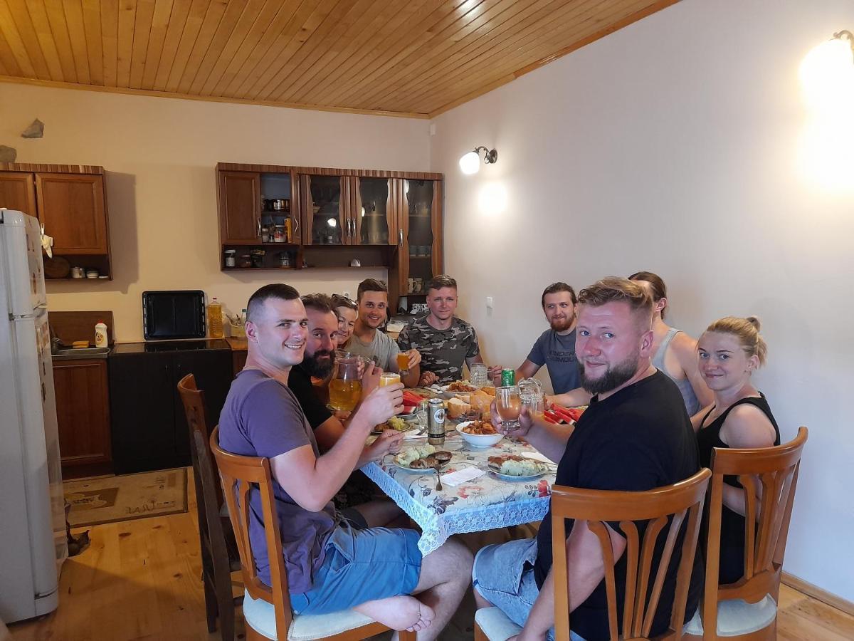 Guest House Lekhtagi Mestia Zewnętrze zdjęcie